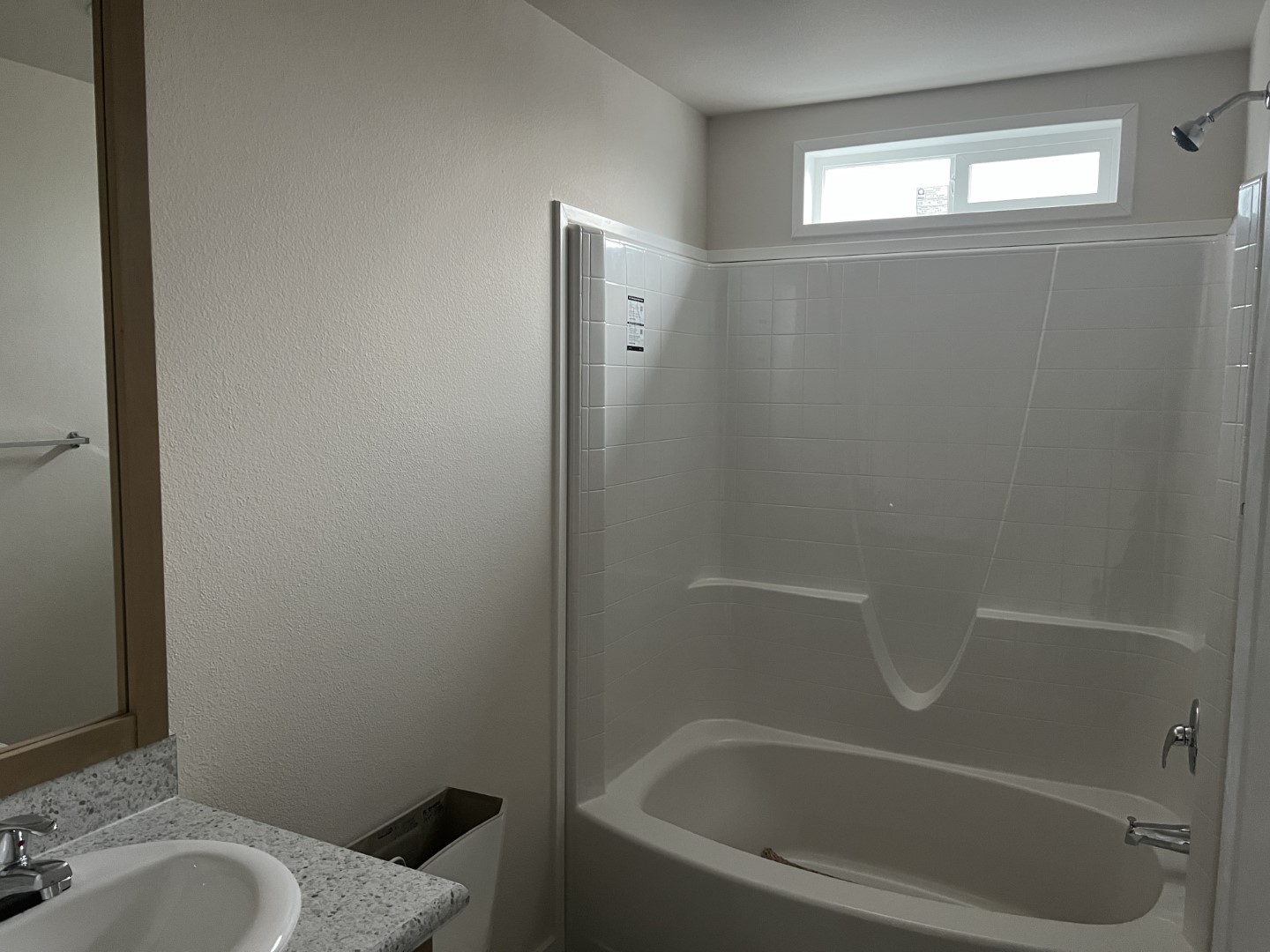 Spacious second guest bath in the 14663B Broadmore home.