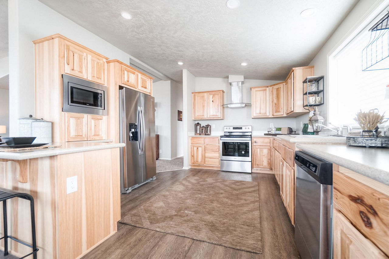 CB4603C mobile home kitchen